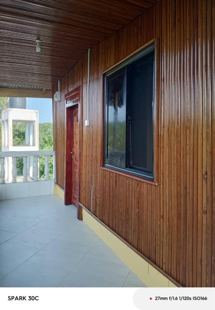 Serenity Haven Lodge Busua 外观 照片