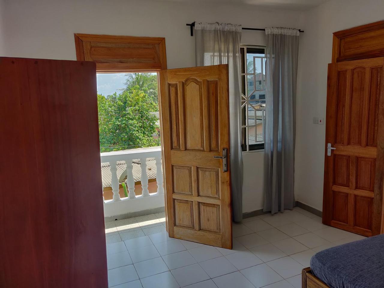 Serenity Haven Lodge Busua 客房 照片