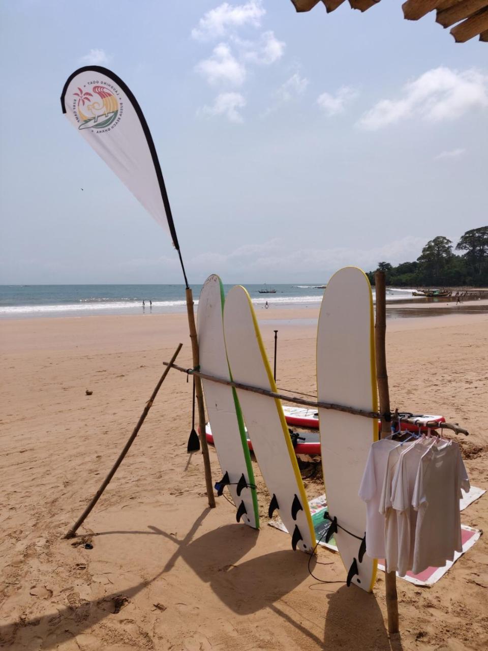 Serenity Haven Lodge Busua 外观 照片